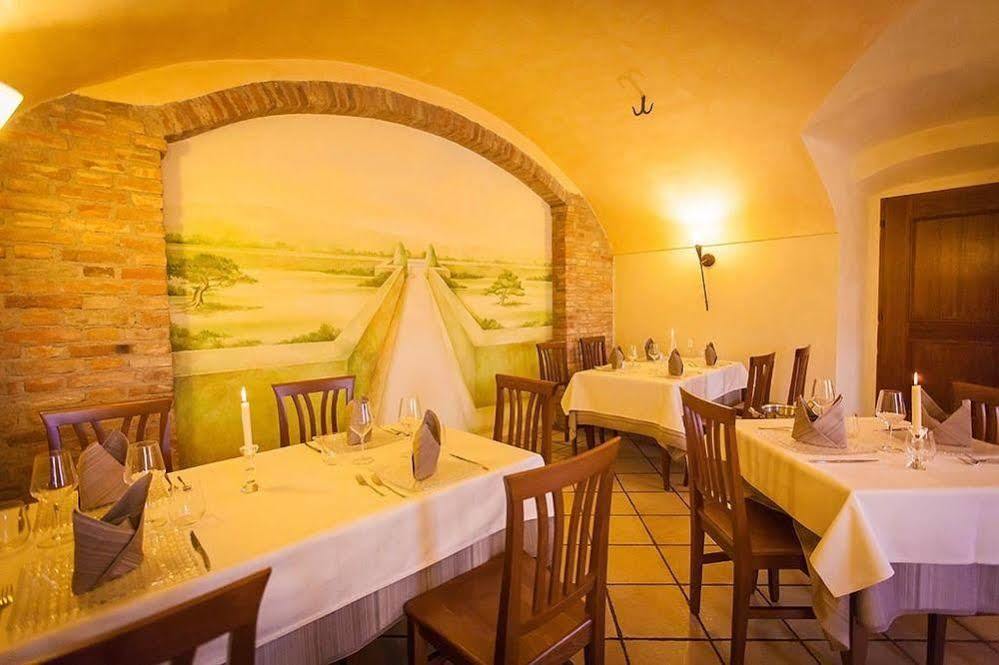 Hotel Alla Corte Dei Bicchi Cavriana Dış mekan fotoğraf