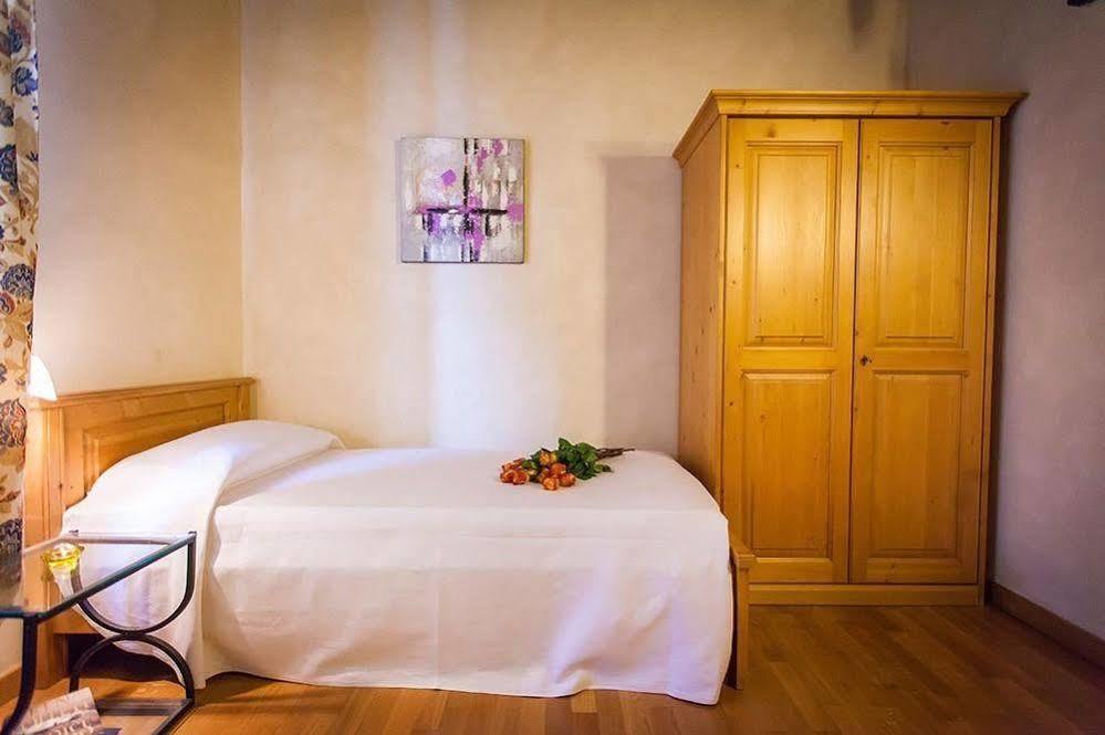 Hotel Alla Corte Dei Bicchi Cavriana Dış mekan fotoğraf