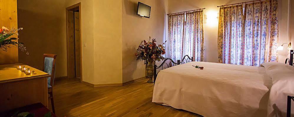 Hotel Alla Corte Dei Bicchi Cavriana Dış mekan fotoğraf